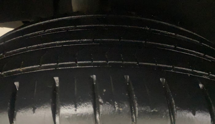 2020 Maruti Baleno ALPHA PETROL 1.2, Petrol, Manual, 23,662 km, Right Rear Tyre Tread