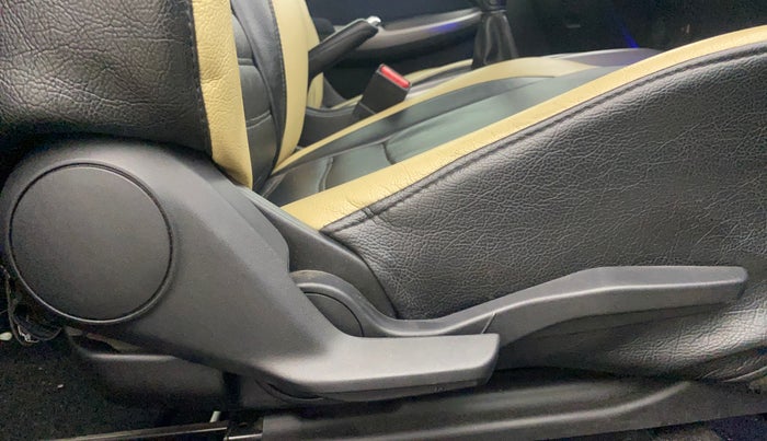 2020 Maruti Baleno ALPHA PETROL 1.2, Petrol, Manual, 23,662 km, Driver Side Adjustment Panel