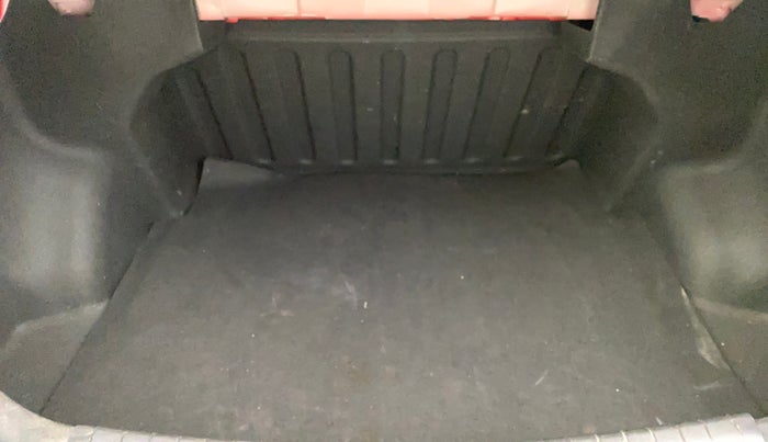 2014 Hyundai Xcent S 1.2, Petrol, Manual, 54,023 km, Boot Inside