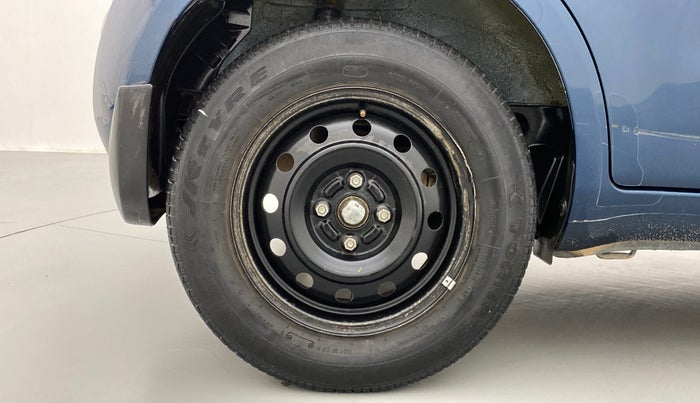 2011 Maruti Ritz VXI, Petrol, Manual, 40,181 km, Right Rear Wheel