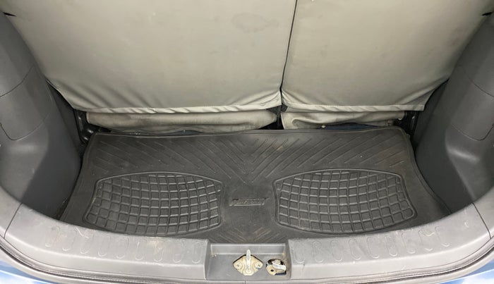 2011 Maruti Ritz VXI, Petrol, Manual, 40,181 km, Boot Inside