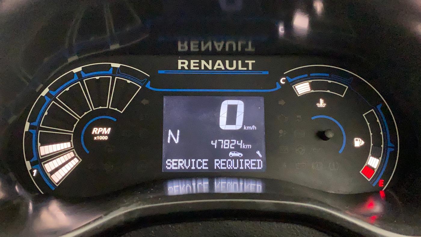 2022 Renault TRIBER RXZ AMT, CNG, Automatic, 47,928 km, Odometer Image
