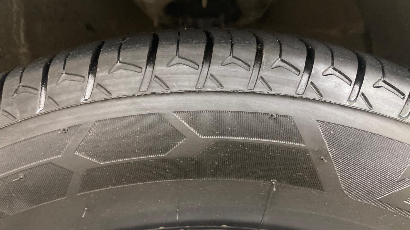 2019 Hyundai NEW SANTRO SPORTZ CNG, CNG, Manual, 59,294 km, Right Front Tyre Tread