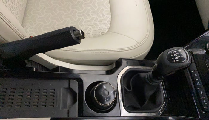 2022 Tata NEXON XZ PLUS (PREMIUM) DIESEL JET, Diesel, Manual, 70,442 km, Gear Lever