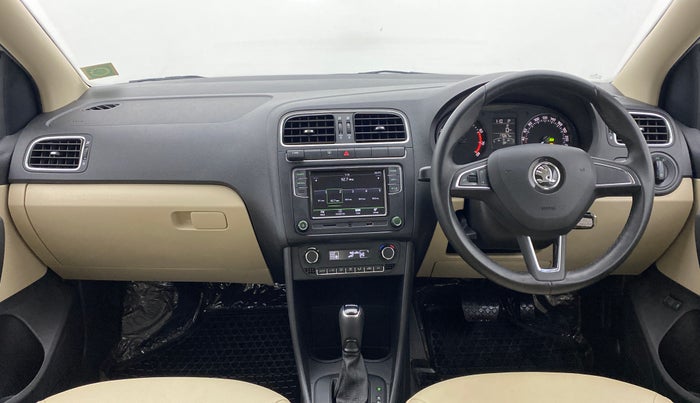 2018 Skoda Rapid AMBITION 1.6 MPFI AT, Petrol, Automatic, 17,549 km, Dashboard