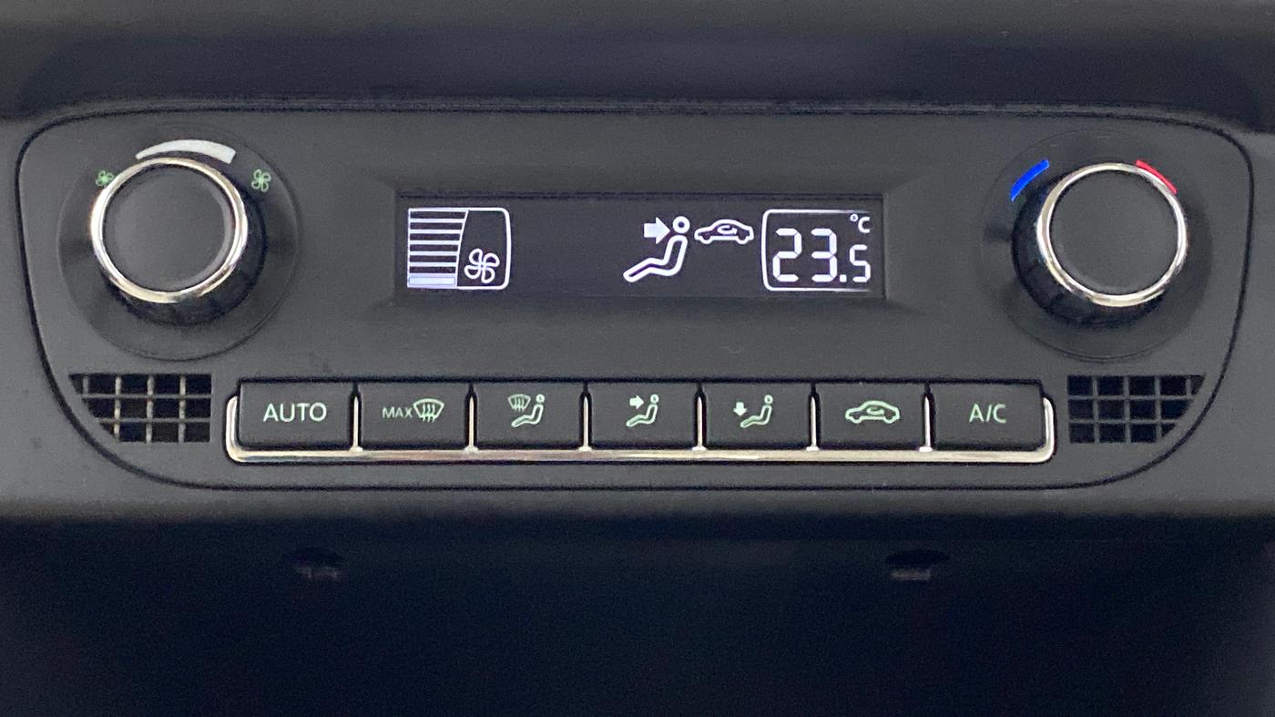 2018 Skoda Rapid AMBITION 1.6 MPFI AT, Petrol, Automatic, 17,549 km, Automatic Climate Control
