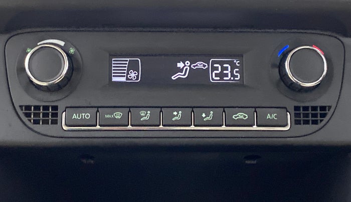 2018 Skoda Rapid AMBITION 1.6 MPFI AT, Petrol, Automatic, 17,549 km, Automatic Climate Control