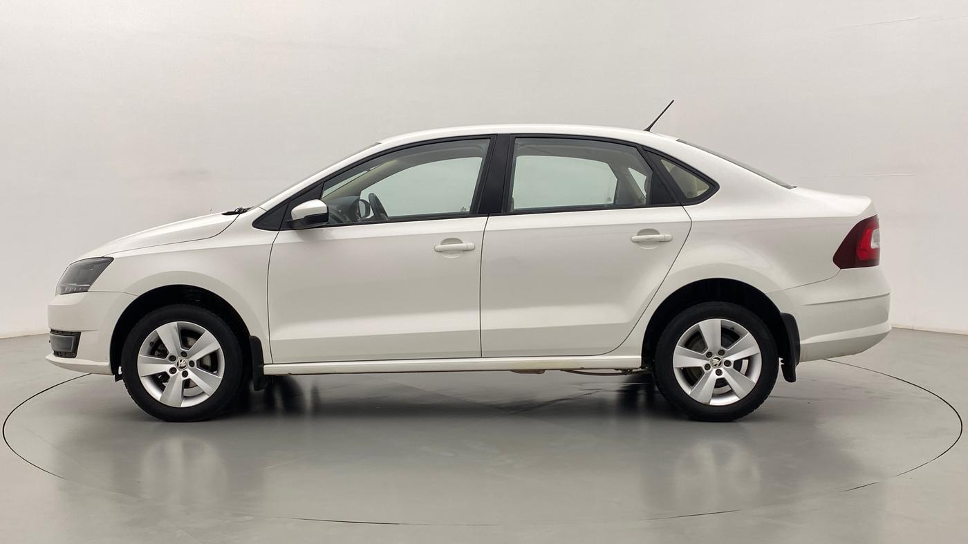2018 Skoda Rapid AMBITION 1.6 MPFI AT, Petrol, Automatic, 17,549 km, Left Side