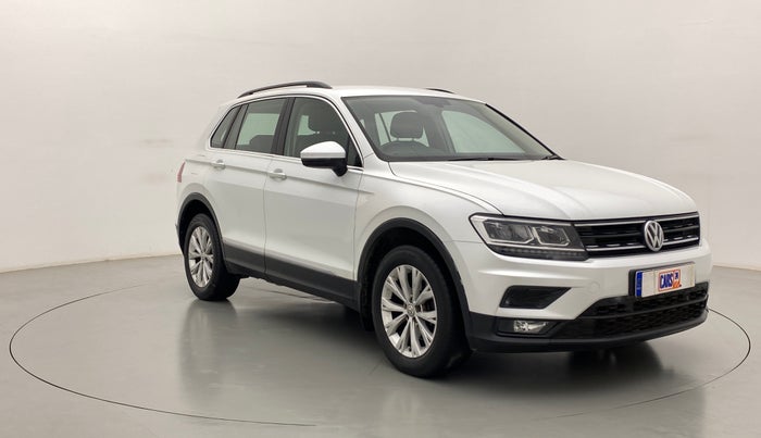 2017 Volkswagen TIGUAN COMFORTLINE AT, Diesel, Automatic, 85,261 km, Right Front Diagonal