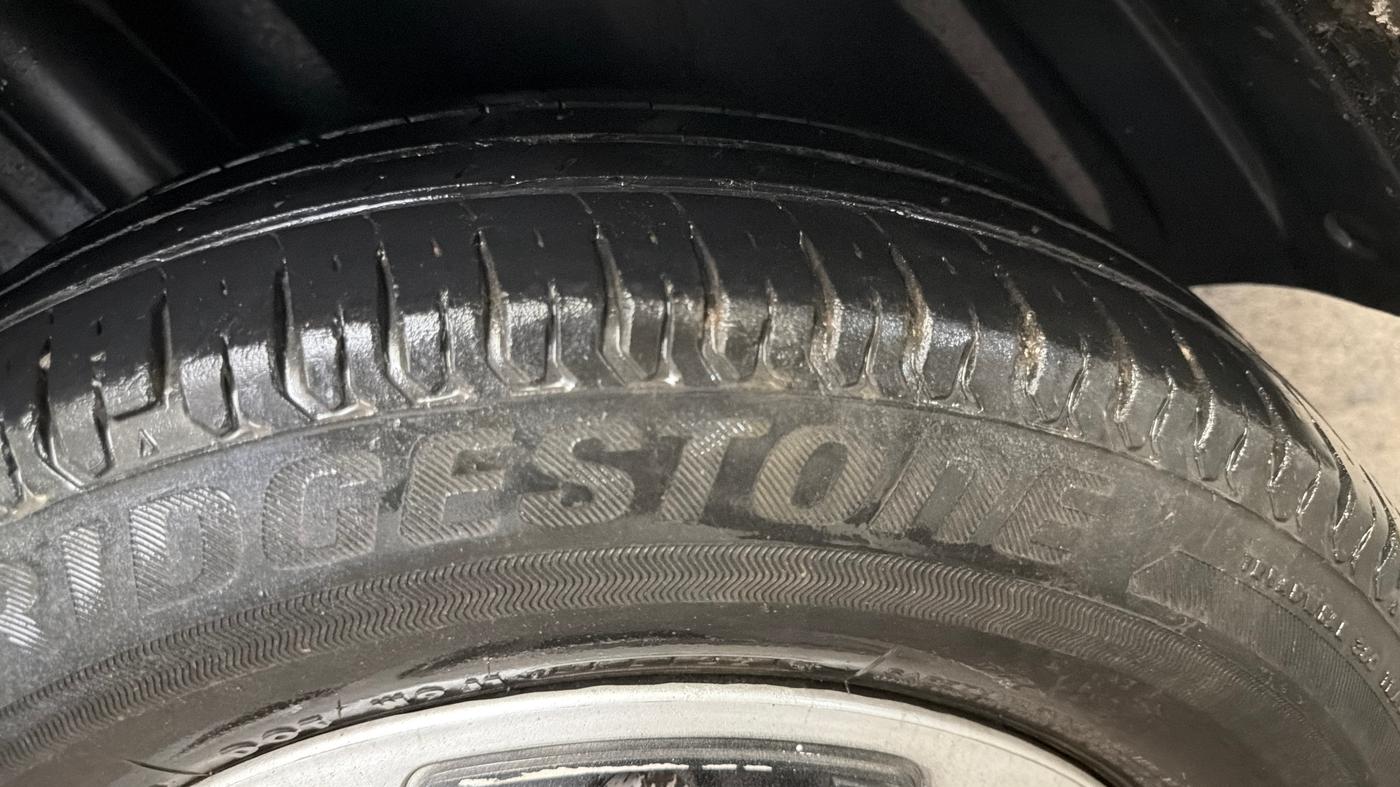 2021 Tata ALTROZ XE PETROL, Petrol, Manual, 87,059 km, Left Rear Tyre Tread