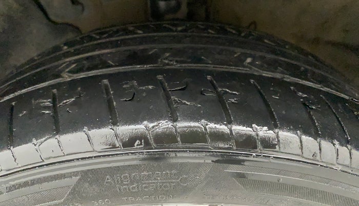 2019 Hyundai Verna 1.6 VTVT SX (O) AT, Petrol, Automatic, 57,538 km, Left Front Tyre Tread