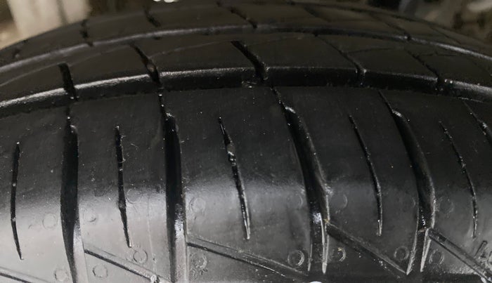2022 Maruti Alto LXI OPT CNG, CNG, Manual, 10,475 km, Right Rear Tyre Tread