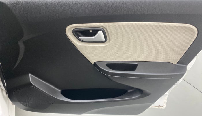 2022 Maruti Alto LXI OPT CNG, CNG, Manual, 10,475 km, Driver Side Door Panels Control