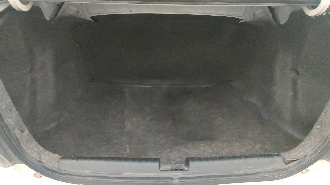 2013 Honda Amaze 1.2L I-VTEC VX AT, Petrol, Automatic, 73,830 km, Boot Inside
