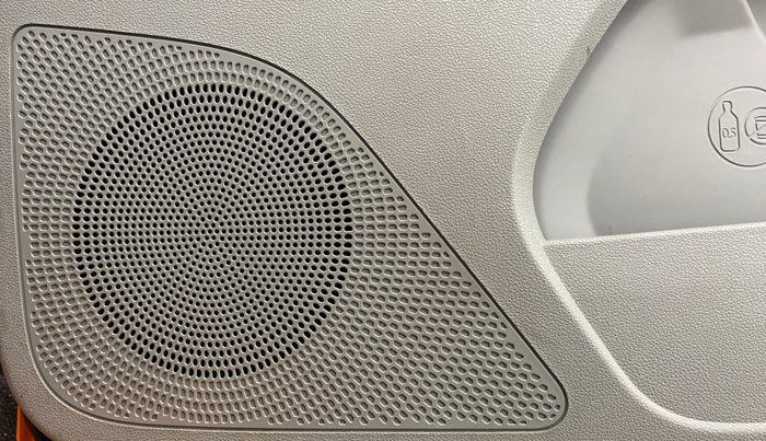 2019 Tata Tiago XZ+ 1.2 Revotron, Petrol, Manual, 14,726 km, Speaker