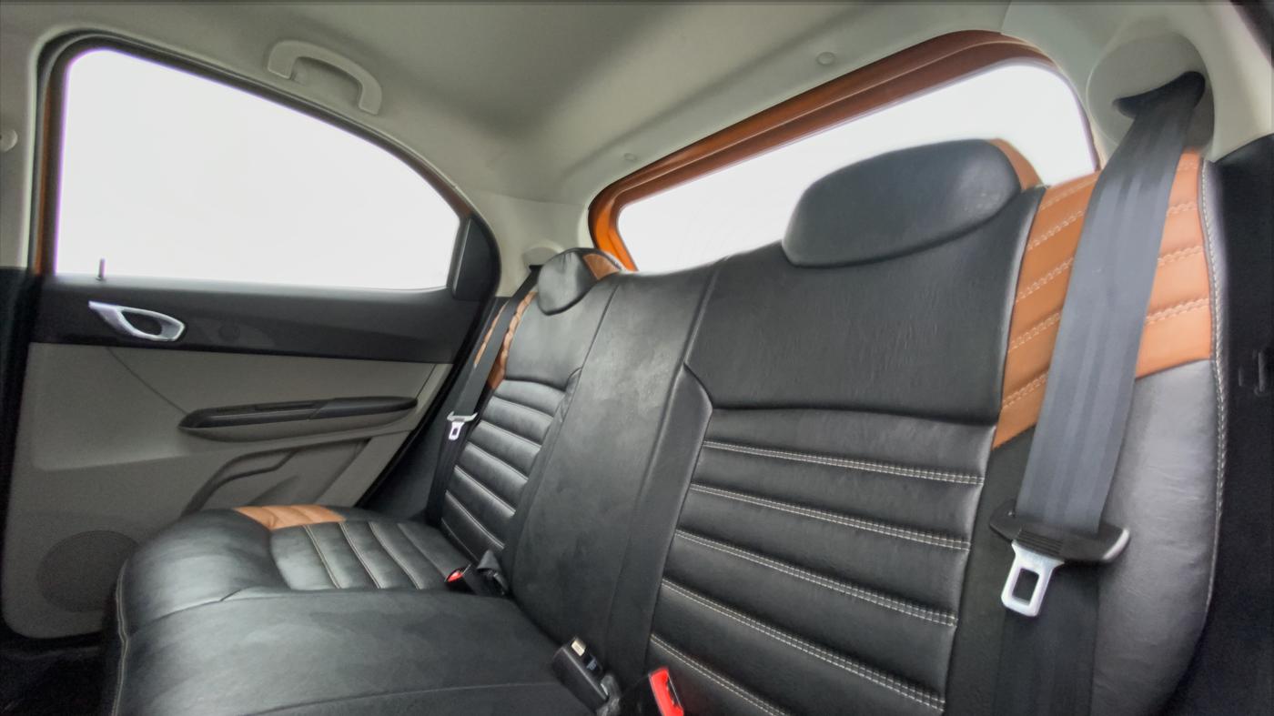2019 Tata Tiago XZ+ 1.2 Revotron, Petrol, Manual, 14,726 km, Right Side Rear Door Cabin