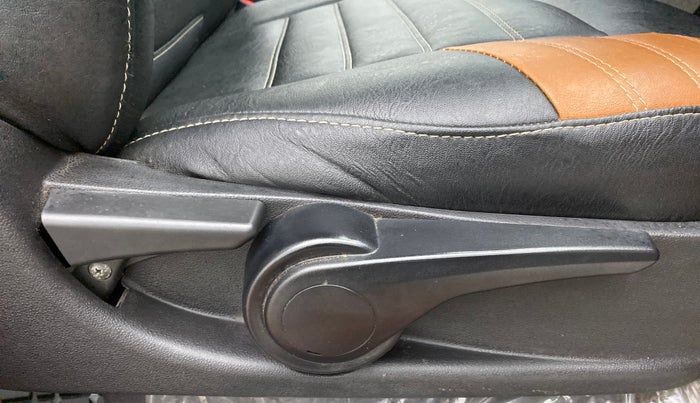 2019 Tata Tiago XZ+ 1.2 Revotron, Petrol, Manual, 14,726 km, Driver Side Adjustment Panel