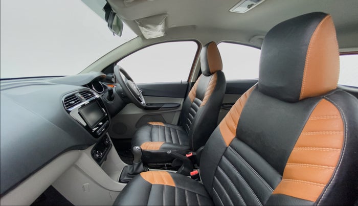2019 Tata Tiago XZ+ 1.2 Revotron, Petrol, Manual, 14,726 km, Right Side Front Door Cabin