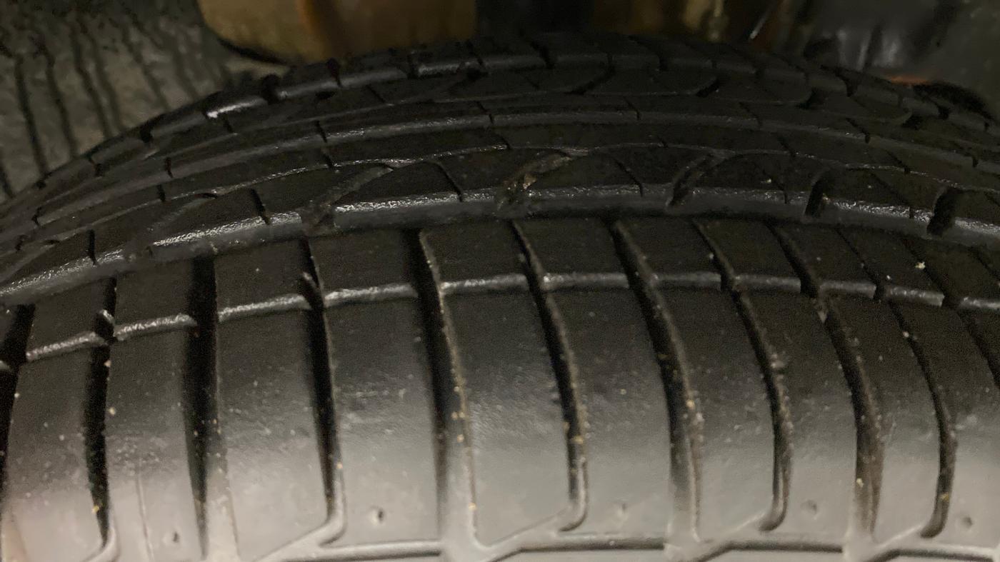 2019 Tata Tiago XZ+ 1.2 Revotron, Petrol, Manual, 14,726 km, Right Front Tyre Tread