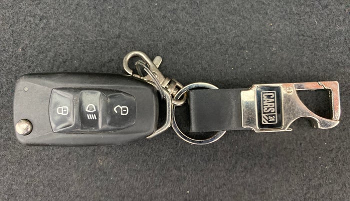 2019 Tata Tiago XZ+ 1.2 Revotron, Petrol, Manual, 14,726 km, Key Close Up
