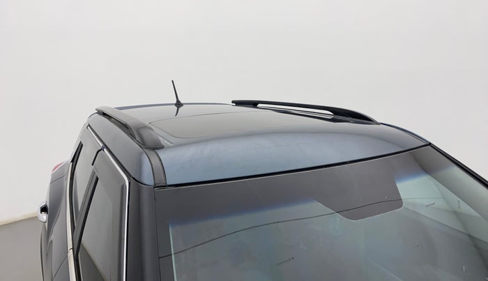 2022 Mahindra XUV300 W8 (O) 1.5 DIESEL, Diesel, Manual, 14,978 km, Roof