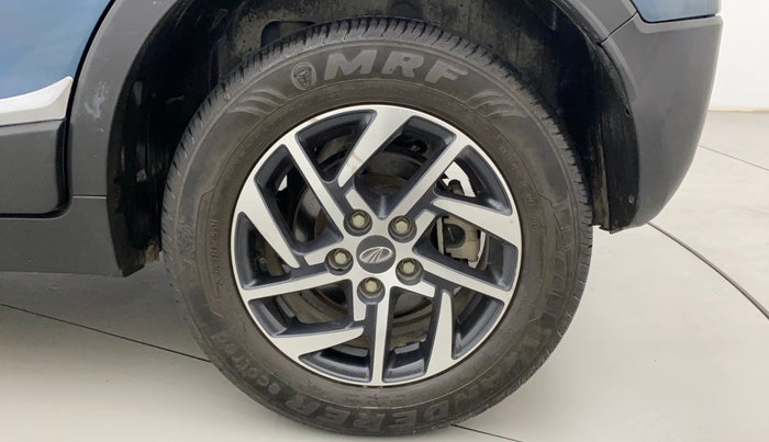 2022 Mahindra XUV300 W8 (O) 1.5 DIESEL, Diesel, Manual, 14,978 km, Left Rear Wheel
