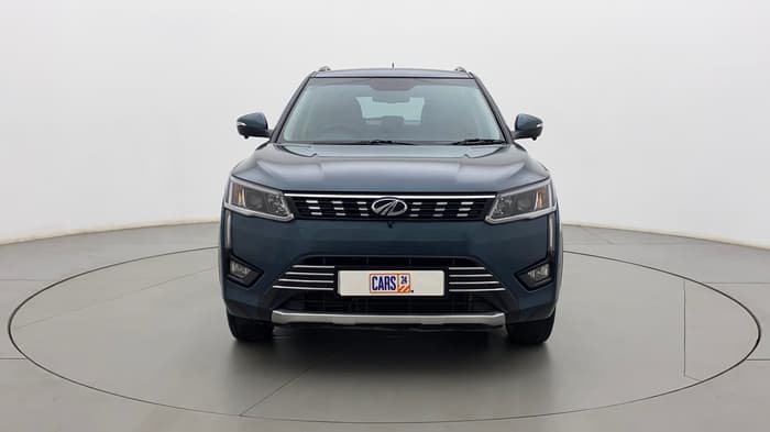 2022 Mahindra XUV300 W8 (O) 1.5 DIESEL, Diesel, Manual, 14,978 km, Front