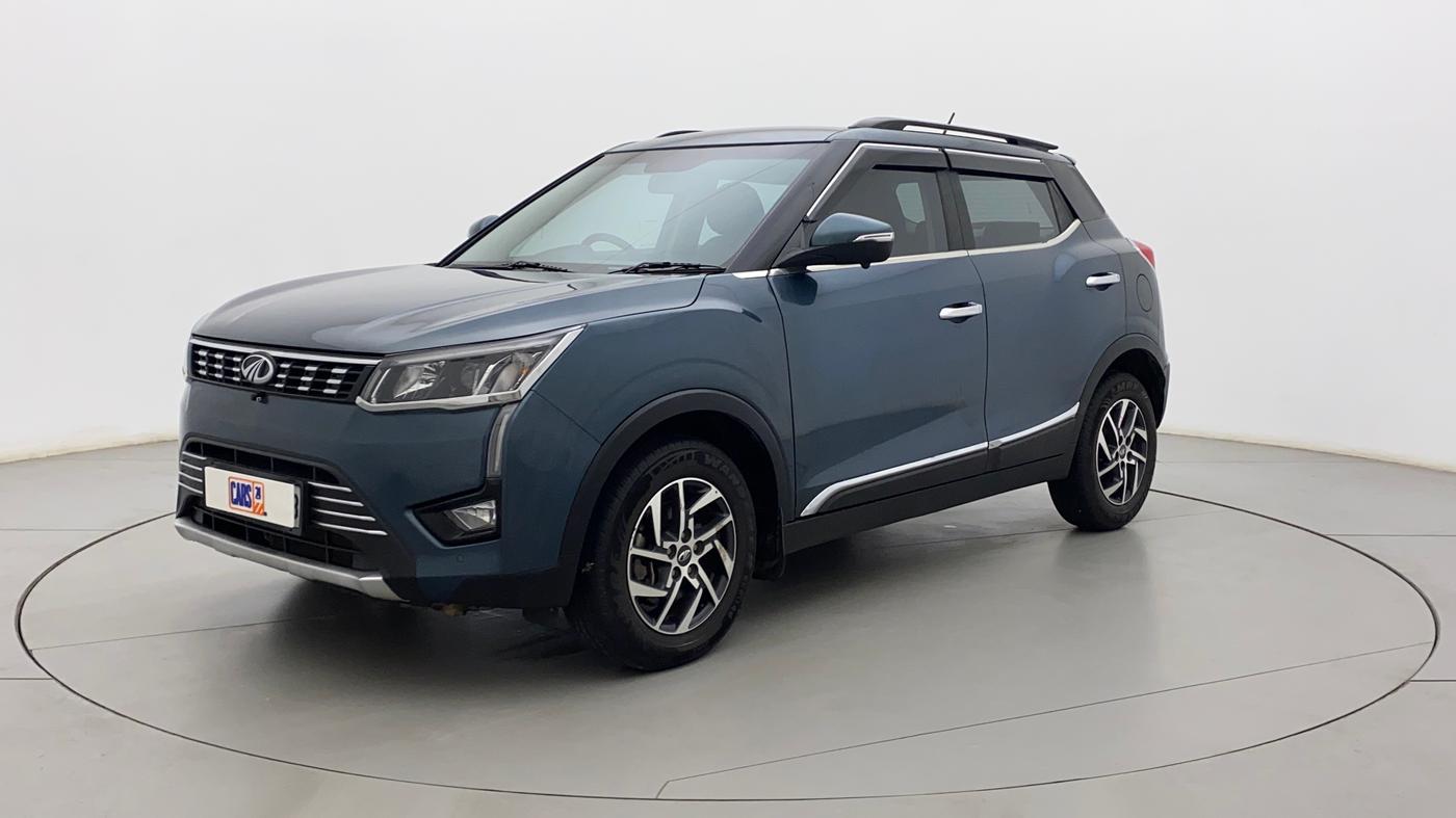 2022 Mahindra XUV300 W8 (O) 1.5 DIESEL, Diesel, Manual, 14,978 km, Left Front Diagonal
