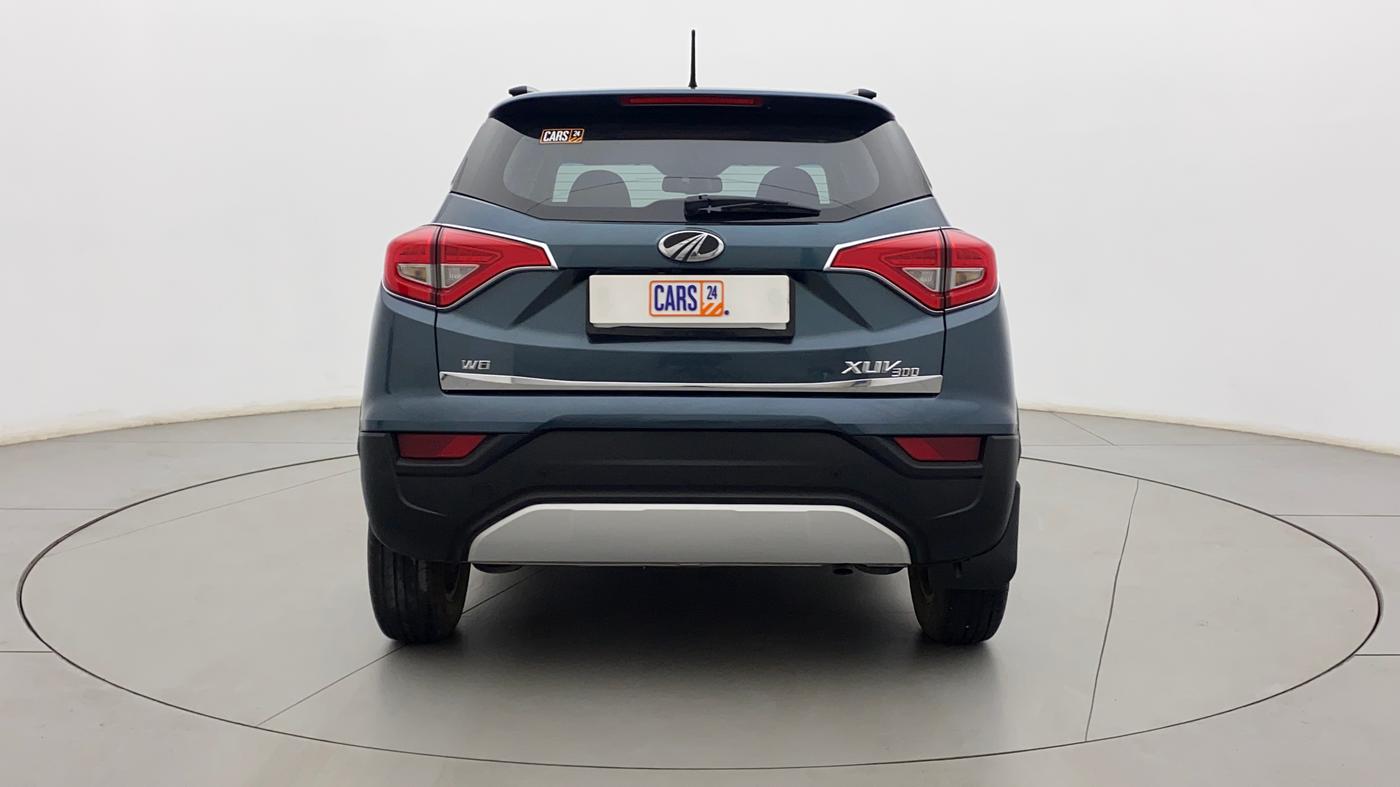 2022 Mahindra XUV300 W8 (O) 1.5 DIESEL, Diesel, Manual, 14,978 km, Back/Rear