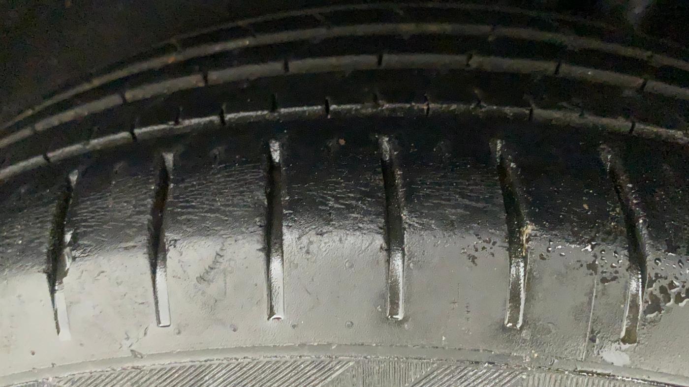 2015 Maruti Baleno ALPHA PETROL 1.2, Petrol, Manual, 34,054 km, Left Rear Tyre Tread