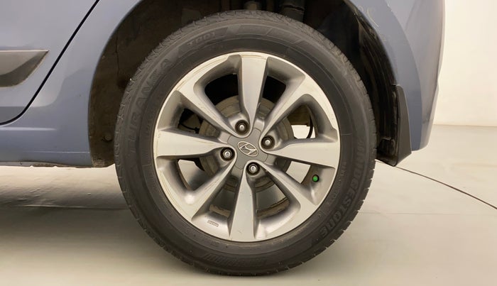 2014 Hyundai Elite i20 SPORTZ 1.4 CRDI, Diesel, Manual, 1,08,913 km, Left Rear Wheel
