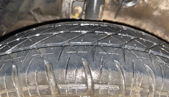 2017 Maruti Dzire VDI AMT, Diesel, Automatic, 55,651 km, Left Front Tyre Tread