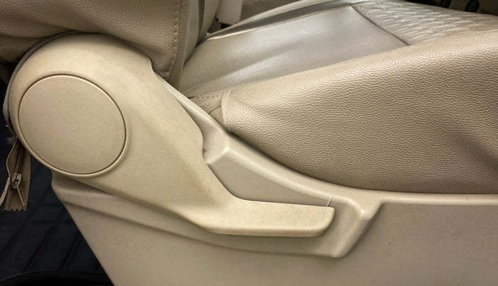 2021 Maruti Ertiga VXI SHVS, Petrol, Manual, 15,671 km, Driver Side Adjustment Panel