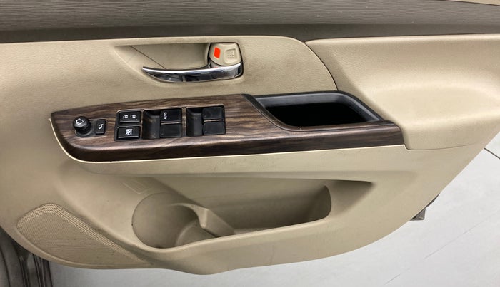 2021 Maruti Ertiga VXI SHVS, Petrol, Manual, 15,671 km, Driver Side Door Panels Control