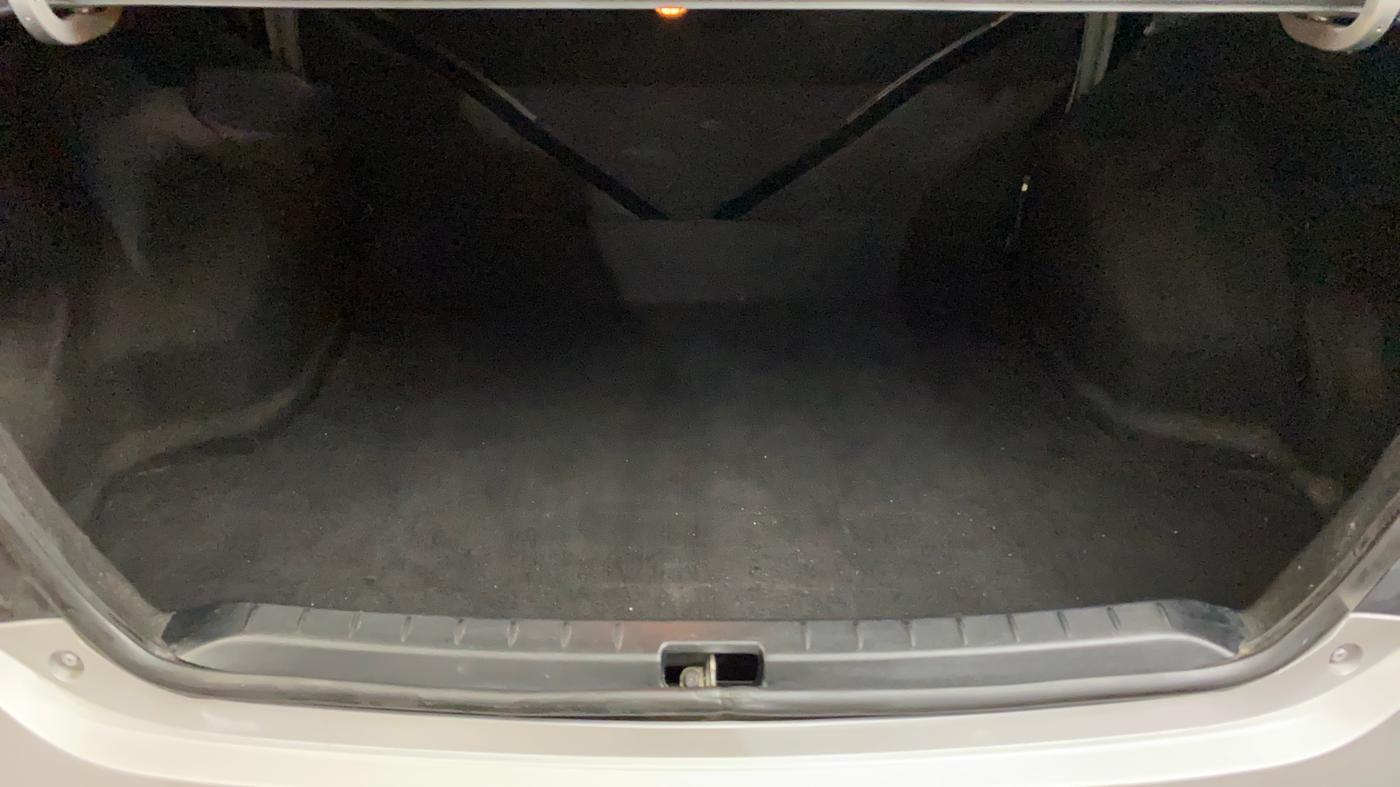 2015 Toyota Etios G, Petrol, Manual, 41,922 km, Boot Inside