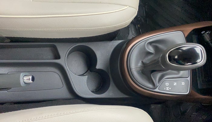 2021 Hyundai AURA SX PLUS 1.2 AMT, Petrol, Automatic, 32,980 km, Gear Lever