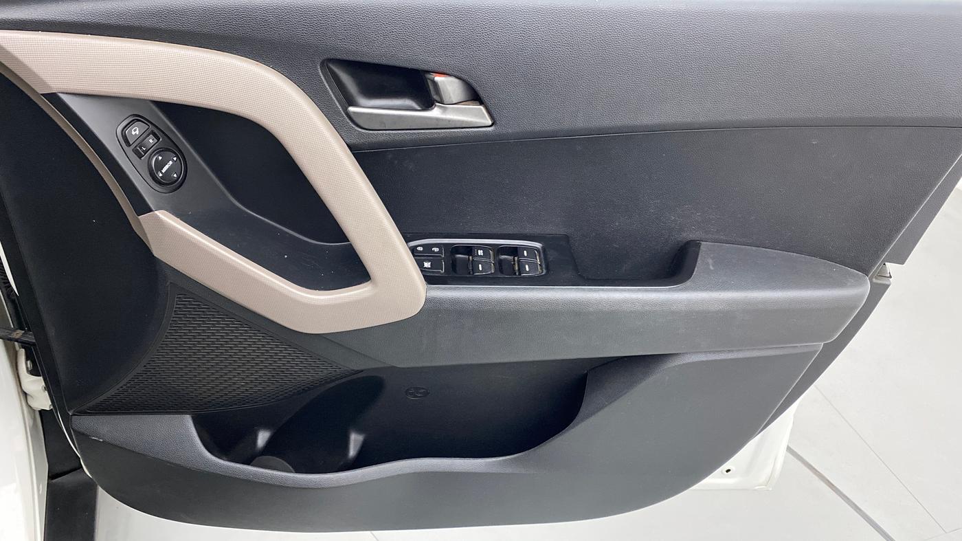 2018 Hyundai Creta SX PLUS 1.6 DIESEL, Diesel, Manual, 1,05,888 km, Driver Side Door Panels Control