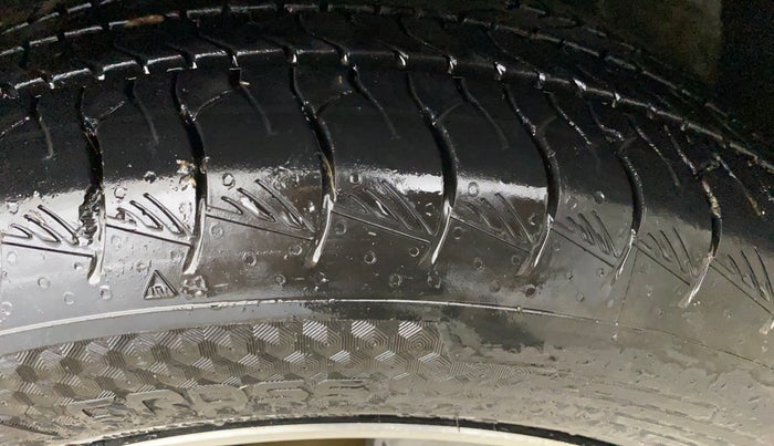 2018 Hyundai Creta SX (O) 1.6 PETROL, Petrol, Manual, 61,033 km, Left Front Tyre Tread