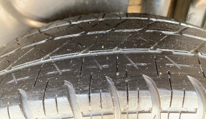 2016 Maruti Swift Dzire VDI, Diesel, Manual, 73,396 km, Left Rear Tyre Tread