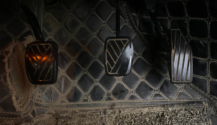 2021 Maruti Baleno ZETA PETROL 1.2, Petrol, Manual, 22,659 km, Pedals