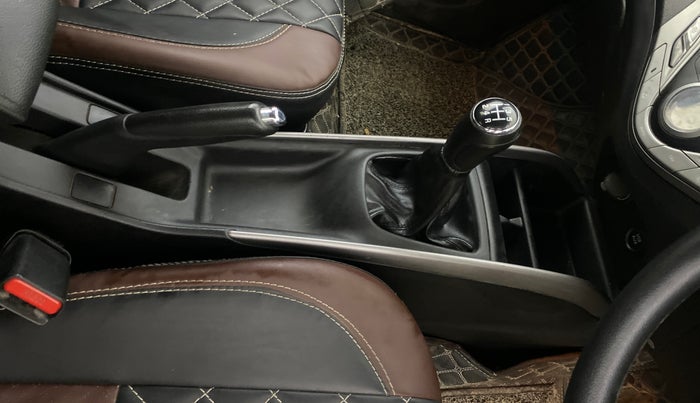 2021 Maruti Baleno ZETA PETROL 1.2, Petrol, Manual, 22,659 km, Gear Lever