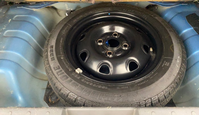 2015 Maruti Alto K10 VXI AMT, Petrol, Automatic, 1,04,156 km, Spare Tyre