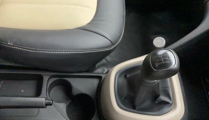 2014 Hyundai Grand i10 MAGNA 1.2 KAPPA VTVT, Petrol, Manual, 35,175 km, Gear Lever