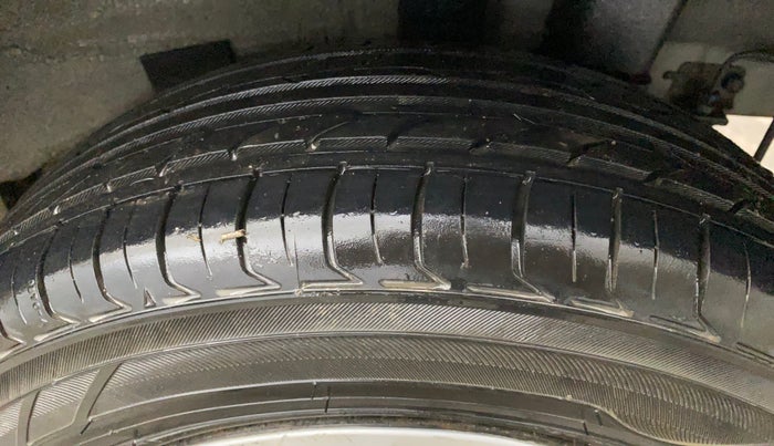 2014 Hyundai Grand i10 MAGNA 1.2 KAPPA VTVT, Petrol, Manual, 35,175 km, Left Rear Tyre Tread