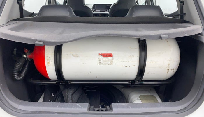 2021 Hyundai GRAND I10 NIOS SPORTZ 1.2 KAPPA VTVT CNG, CNG, Manual, 62,829 km, Boot Inside