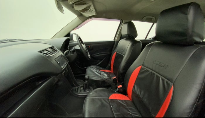 2011 Maruti Swift LXI, Petrol, Manual, 42,637 km, Right Side Front Door Cabin