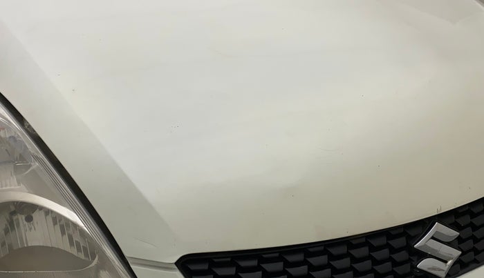 2011 Maruti Swift LXI, Petrol, Manual, 42,637 km, Bonnet (hood) - Slightly dented