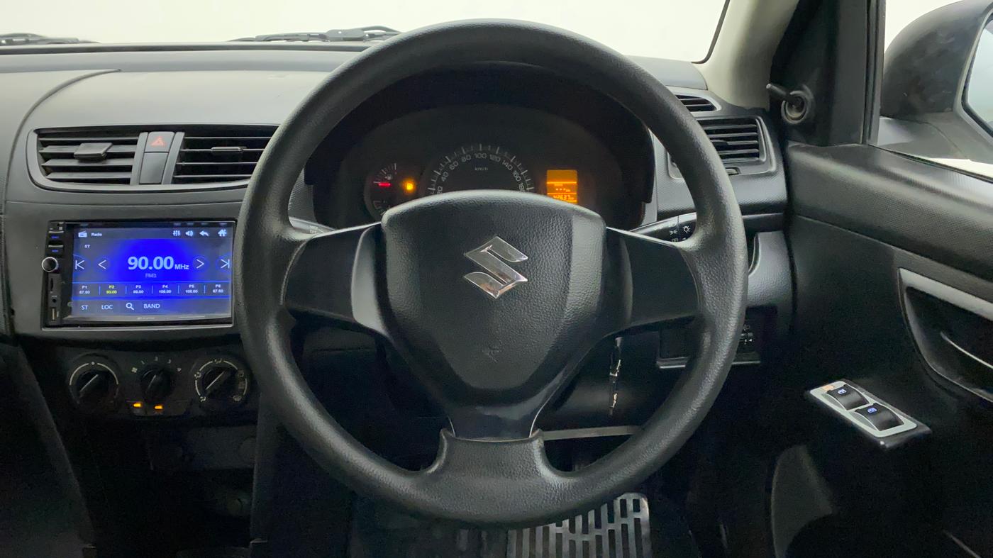 2011 Maruti Swift LXI, Petrol, Manual, 42,637 km, Steering Wheel Close Up