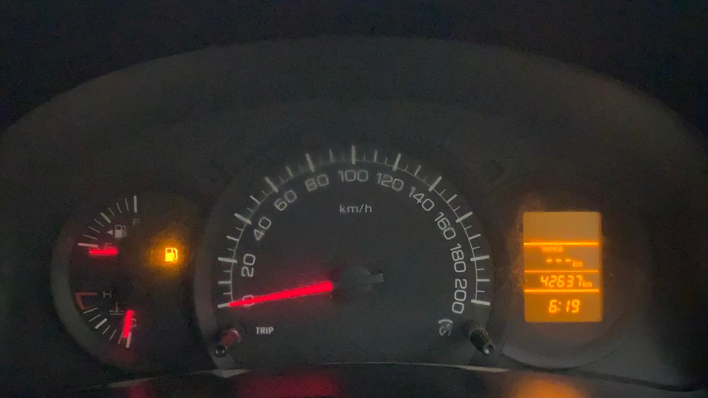 2011 Maruti Swift LXI, Petrol, Manual, 42,637 km, Odometer Image