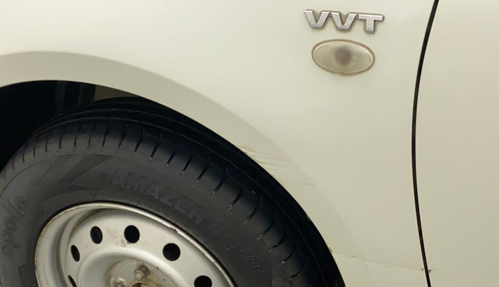2011 Maruti Swift LXI, Petrol, Manual, 42,637 km, Left fender - Slightly dented